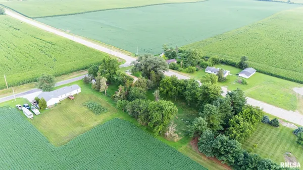 $109,900 | 7025 Township Road 1800, Wyoming, IL 61491