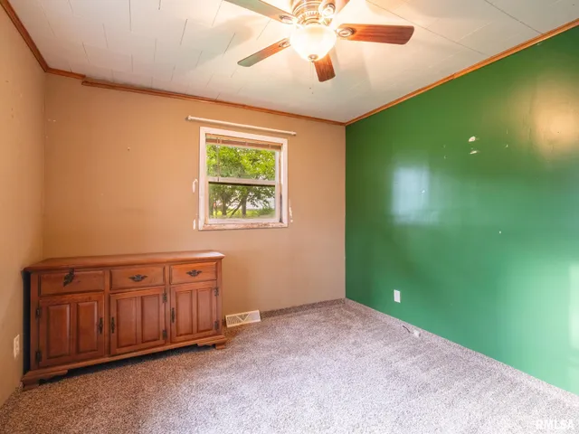 $109,900 | 7025 Township Road 1800, Wyoming, IL 61491