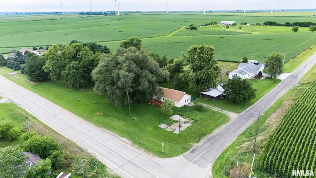 $109,900 | 7025 Township Road 1800, Wyoming, IL 61491