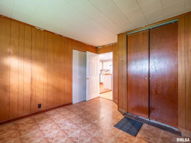 $109,900 | 7025 Township Road 1800, Wyoming, IL 61491