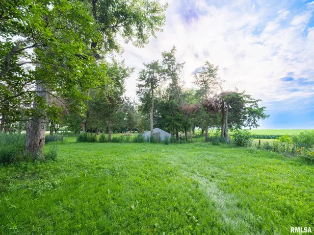 $109,900 | 7025 Township Road 1800, Wyoming, IL 61491