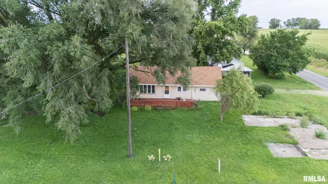 $109,900 | 7025 Township Road 1800, Wyoming, IL 61491