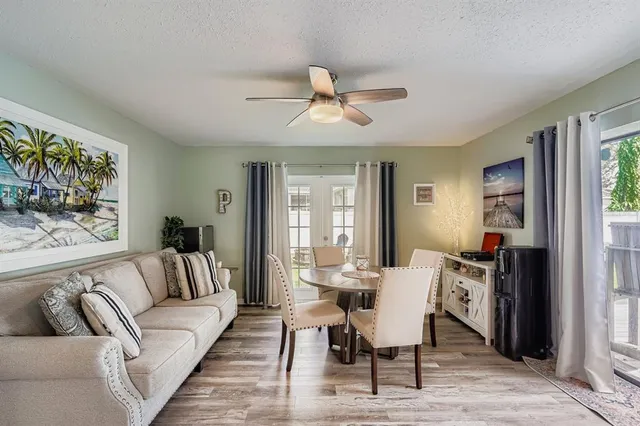 $2,800 | 4311 2nd Avenue East, Bradenton, FL 34208