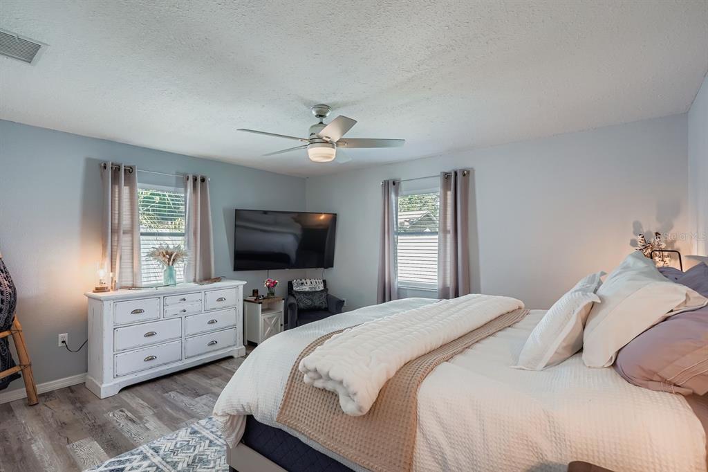 4311 2nd Avenue East Bradenton, FL 34208 - Photo 13 of 28