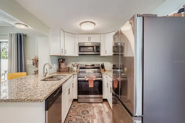 $2,800 | 4311 2nd Avenue East, Bradenton, FL 34208