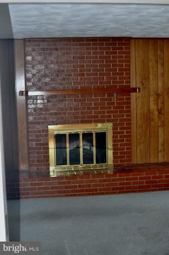 7203 Layton Drive Springfield, VA 22150 - Photo 9 of 22 Family Room