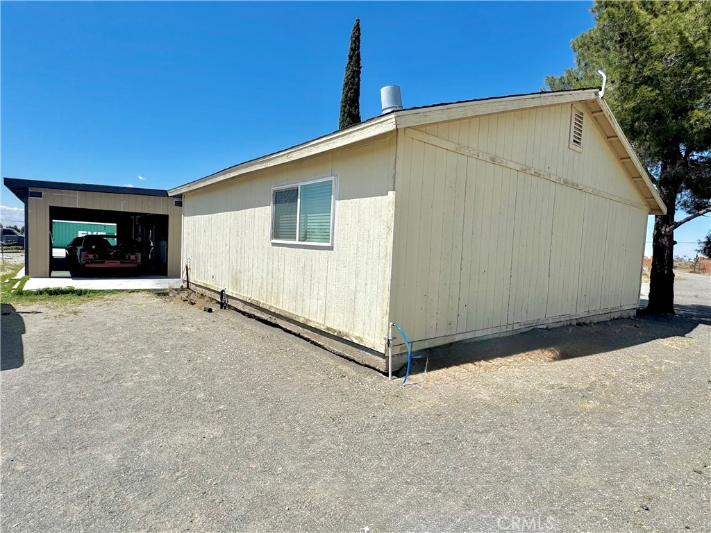 2775 Duncan Road Phelan, CA 92371 - Photo 19 of 29 a view of a house with a street
