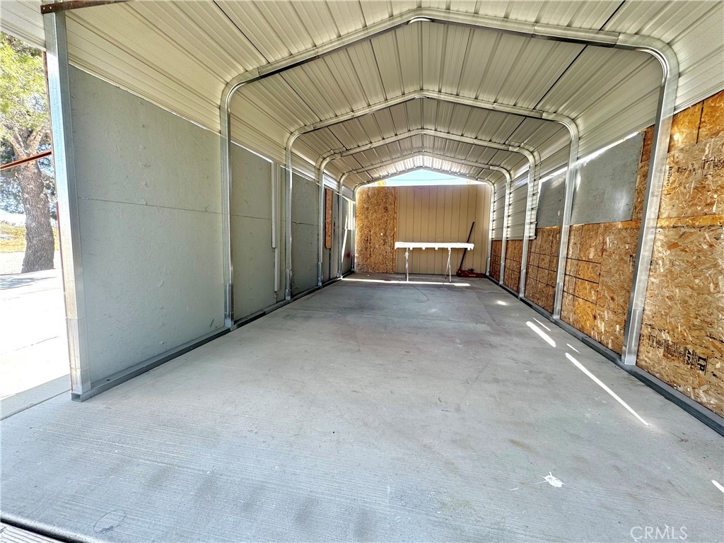2775 Duncan Road Phelan, CA 92371 - Photo 21 of 29 a view of empty room with wooden floor