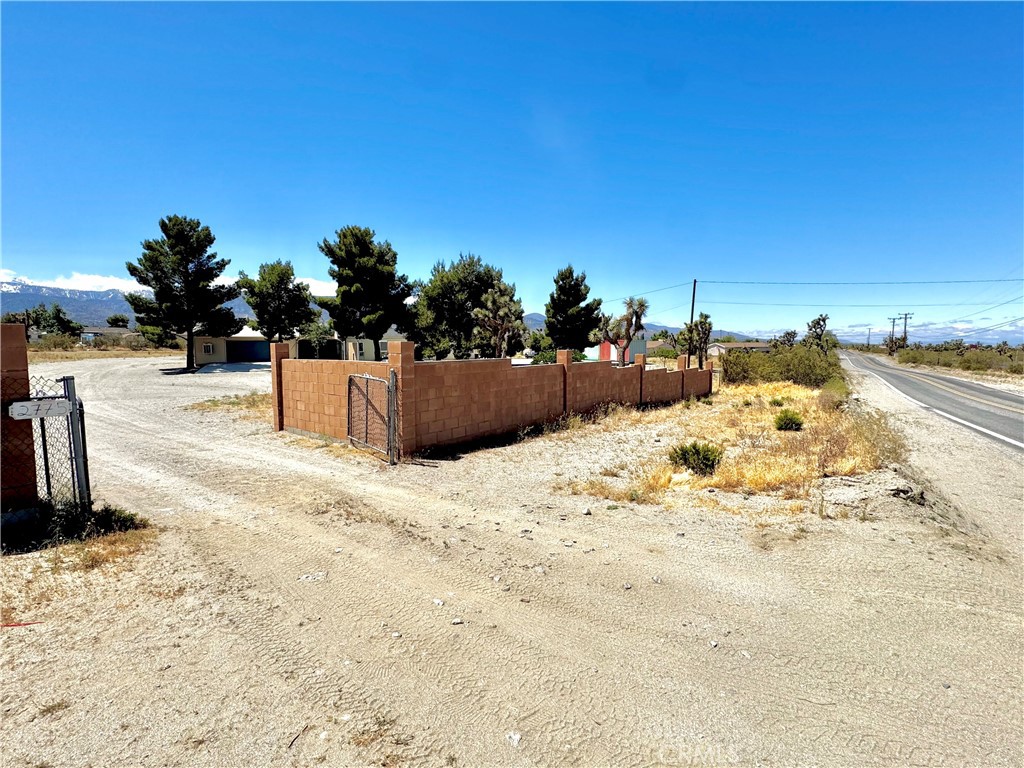 2775 Duncan Road Phelan, CA 92371 - Photo 24 of 29 a view of a terrace view