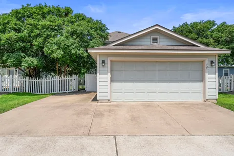 $335,000 | 525 Rolling Oak Drive, Round Rock, TX 78664