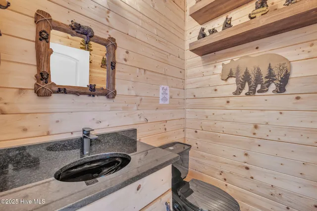 $1,300,000 | 205 Royal Fern Road, Wilmington, NC 28412