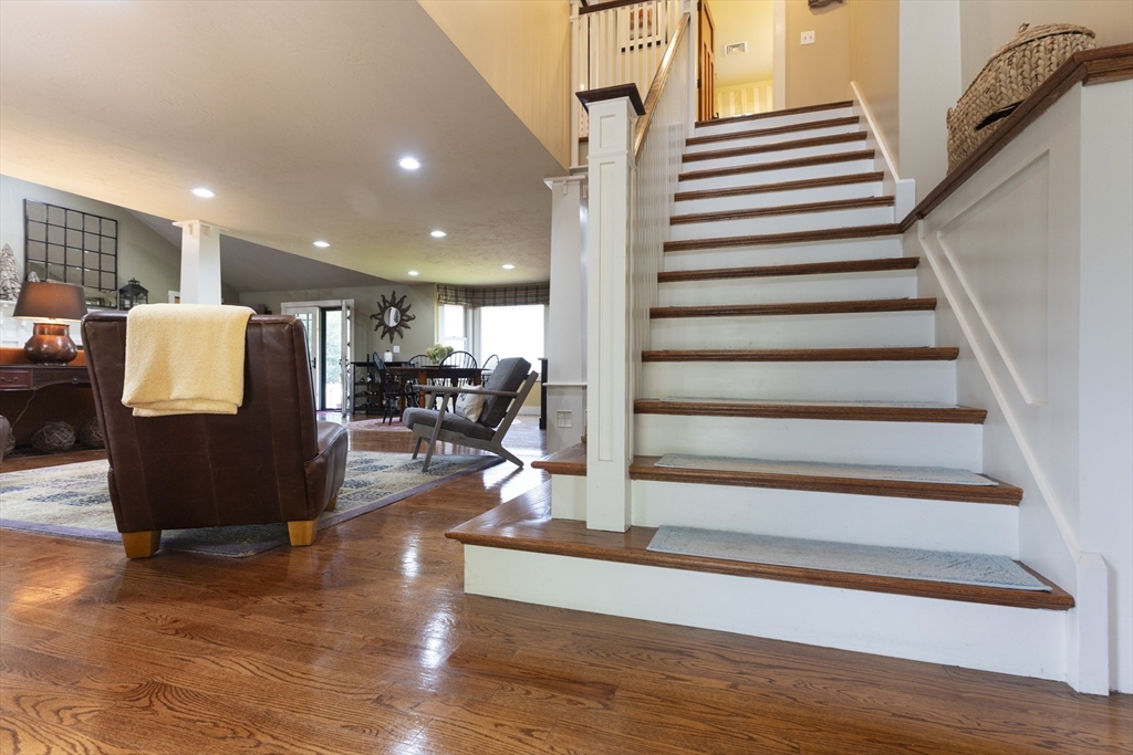 2 Michael Road Franklin, MA 02038 - Photo 4 of 35 Gallery Image 4