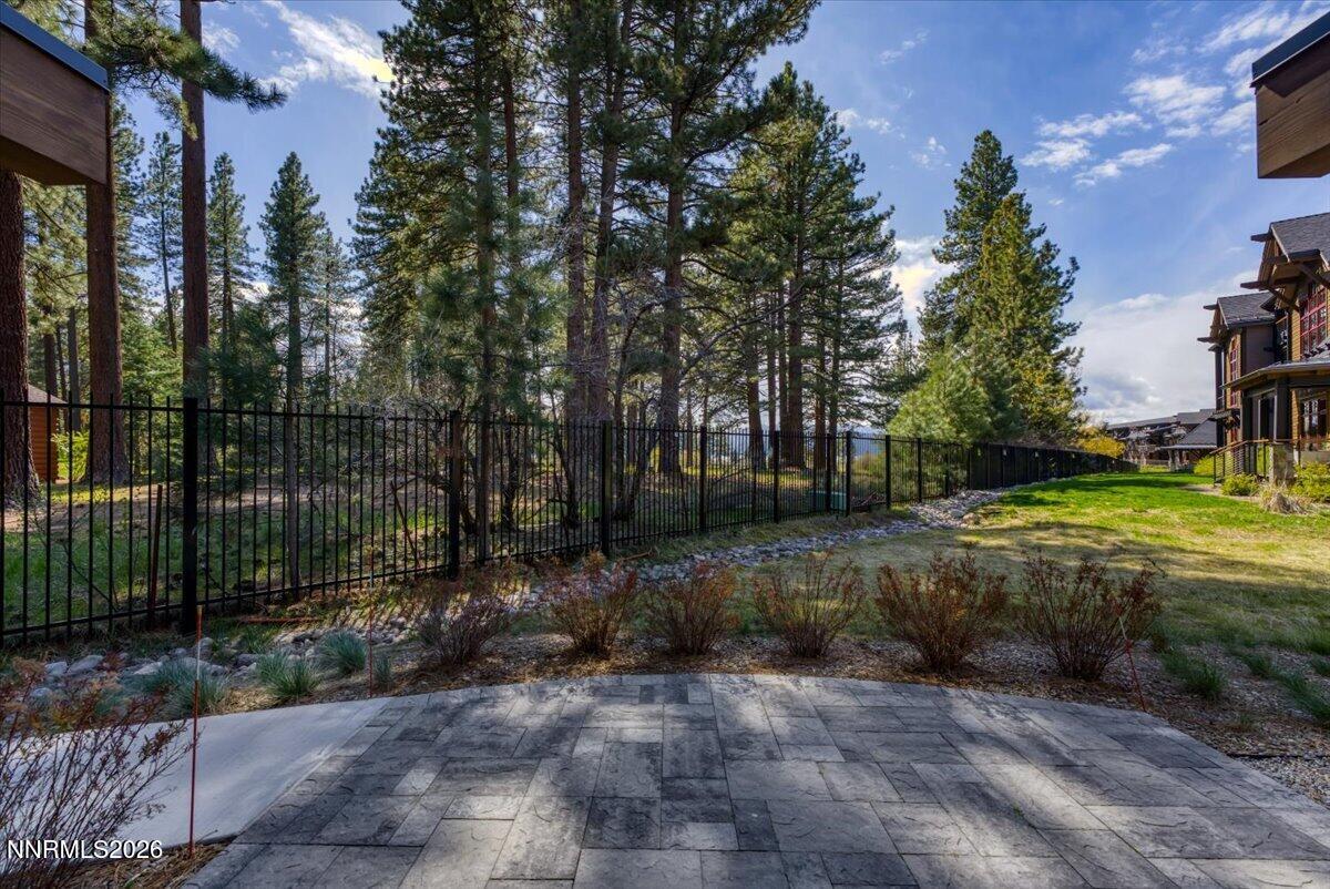 25 Beach Club Drive, Unit 303 Stateline, NV 89449 - Photo 20 of 36 31-25 Beach Club Dr Unit 303 Stateline N
