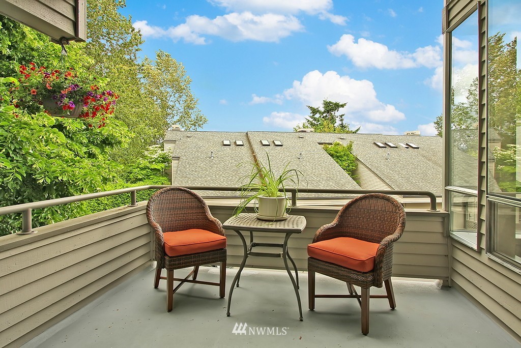 7250 Northeast Old Redmond Road, Unit G125 Redmond, WA 98052 - Photo 9 of 18 Gallery Image 9