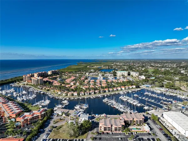 $389,000 | 425 Islamorada Boulevard, Punta Gorda, FL 33955