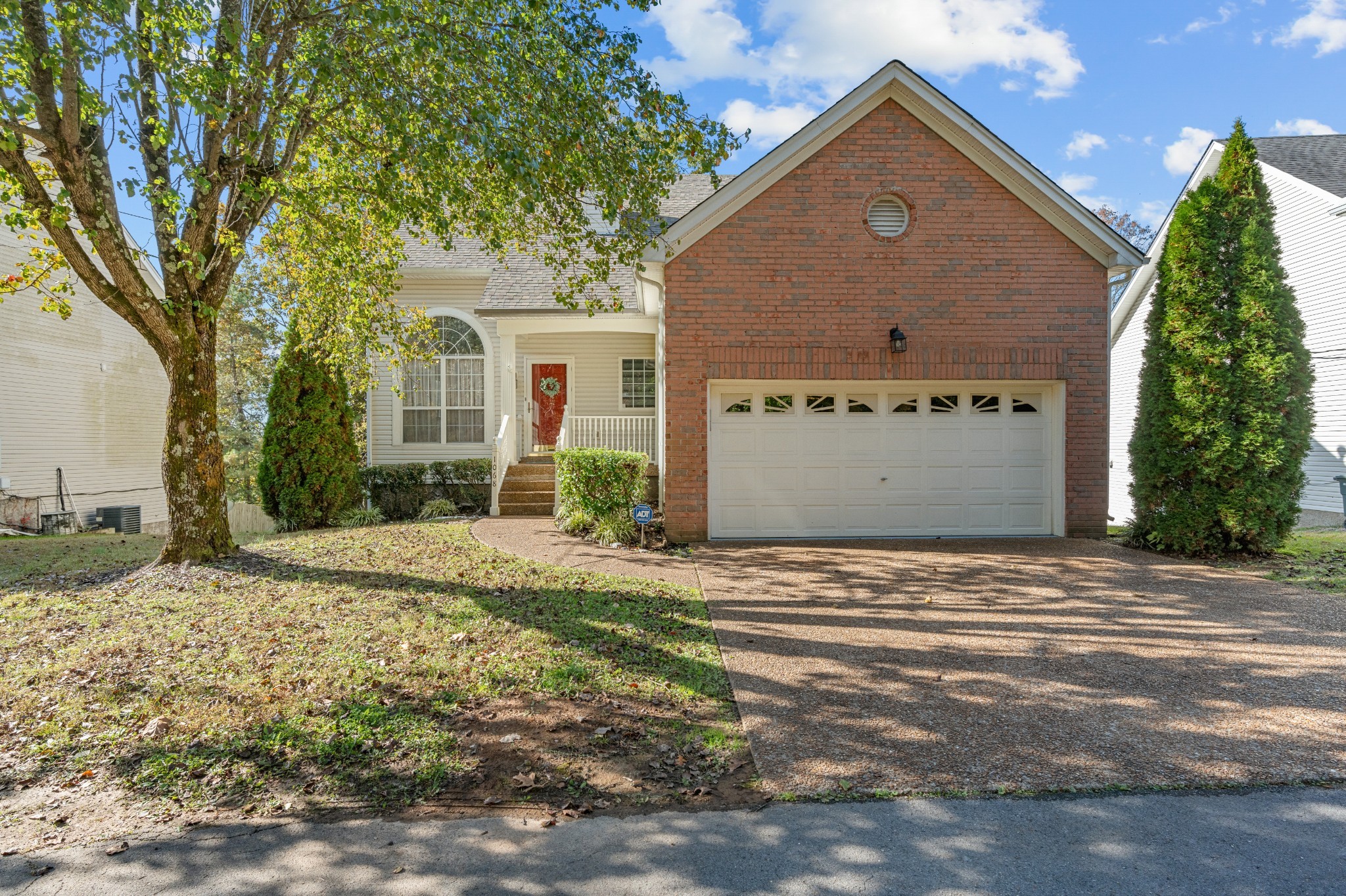 1068 Tulip Grove Road Hermitage, TN 37076 - Photo 2 of 100