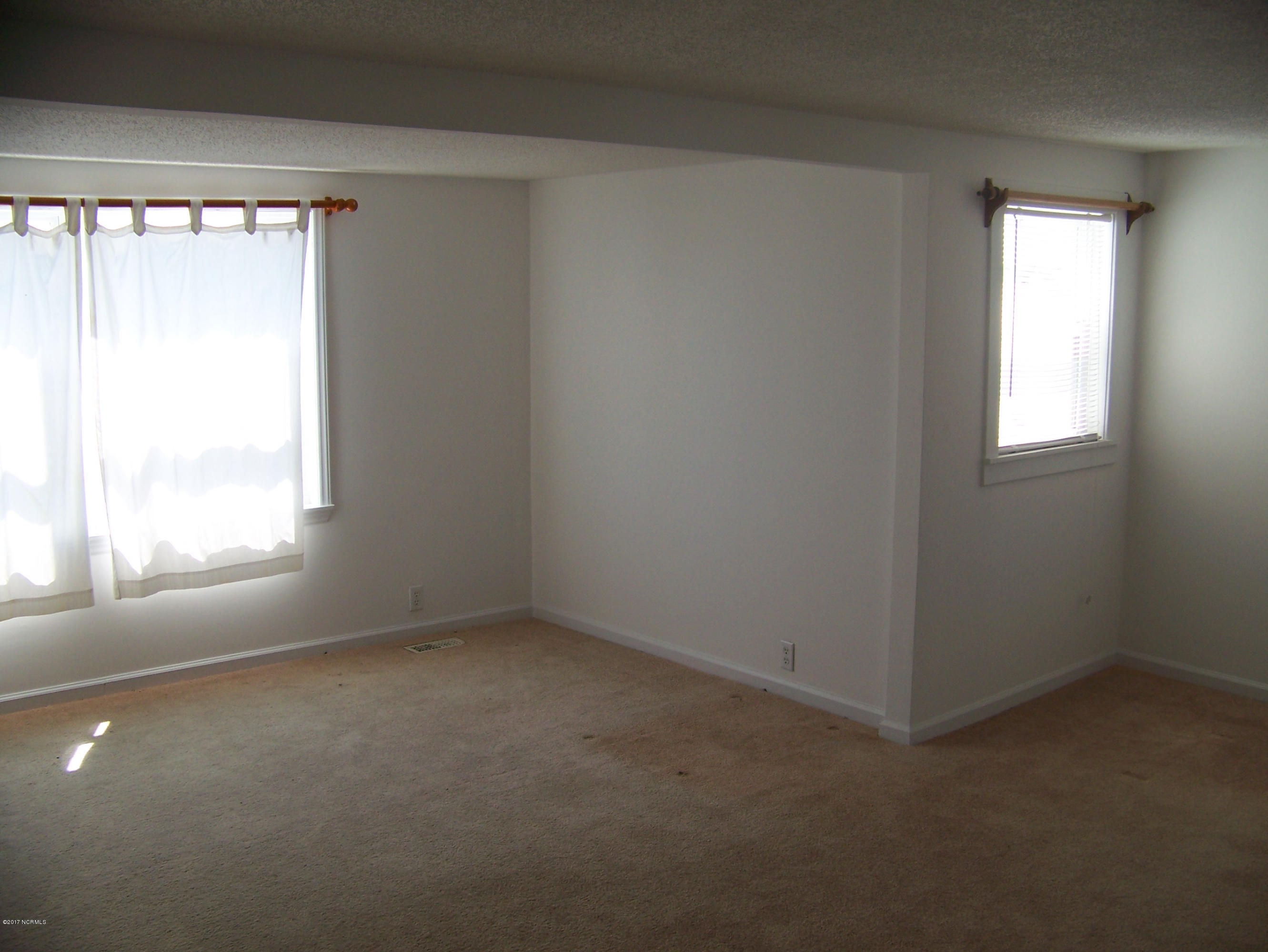 326 Old Causeway Road Beaufort, NC 28516 - Photo 14 of 22 100_2587