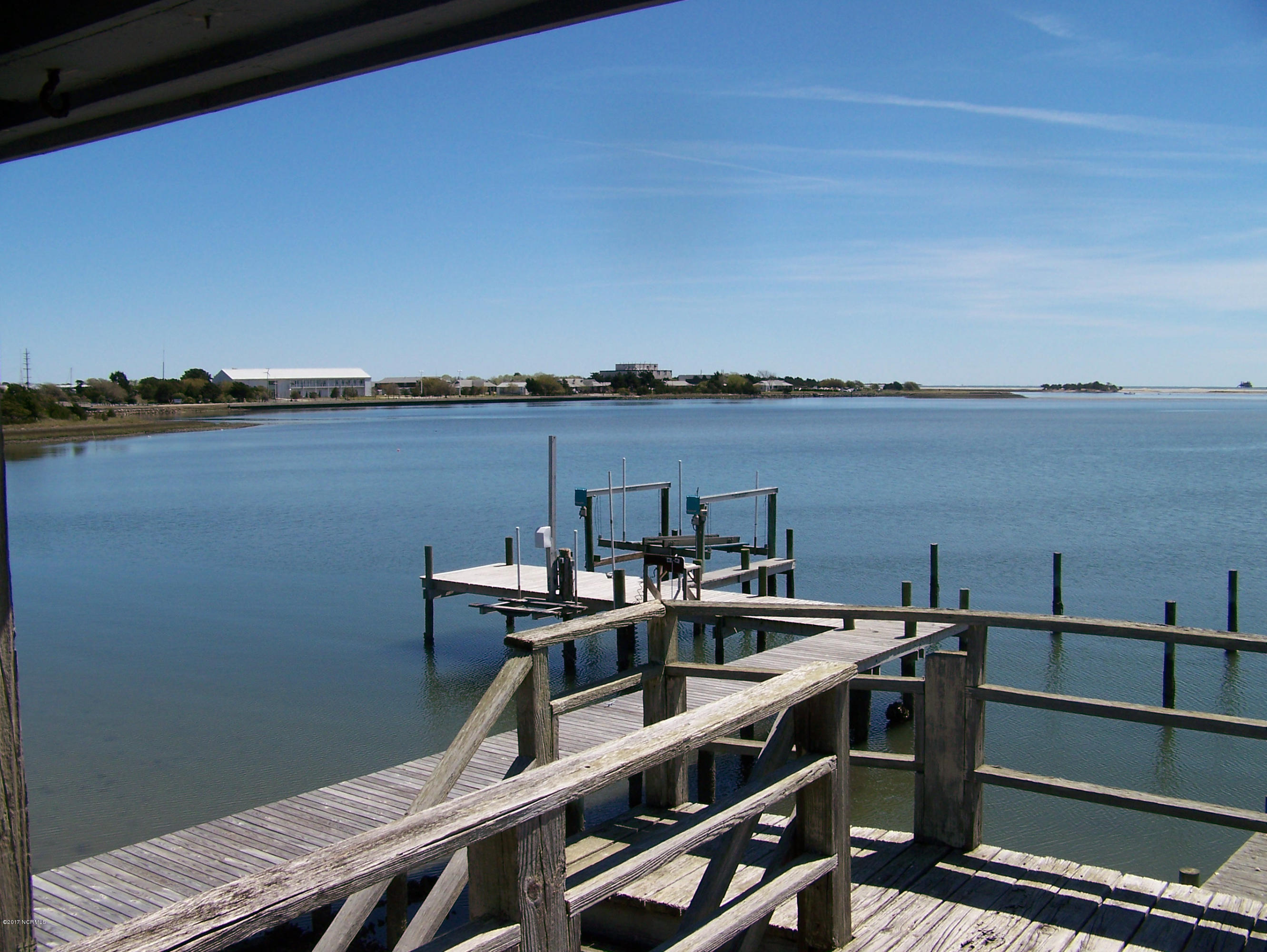 326 Old Causeway Road Beaufort, NC 28516 - Photo 7 of 22 100_2575
