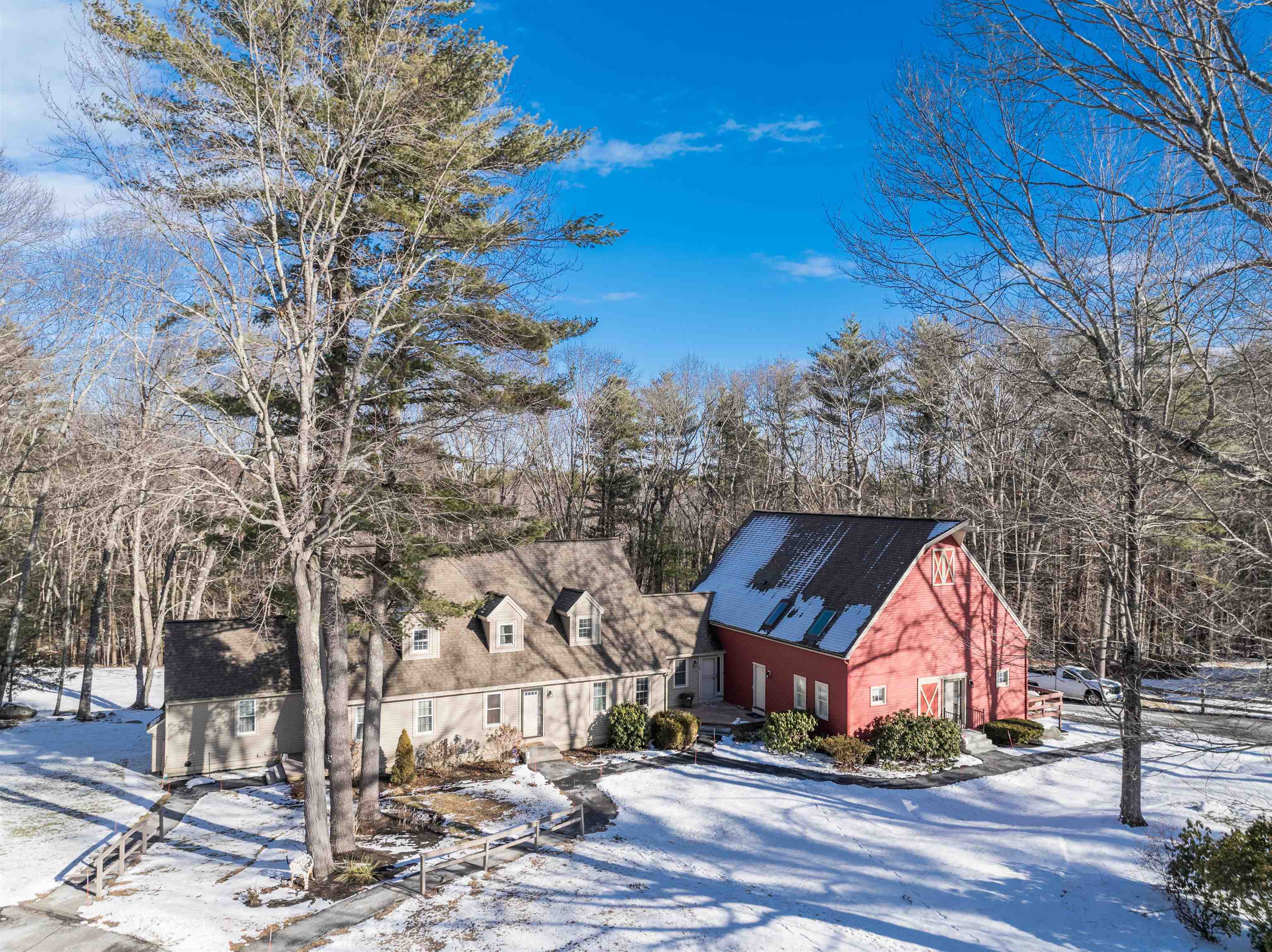 10 Balmoral Drive, Unit 10 Stratham, NH 03885 - Photo 1 of 37