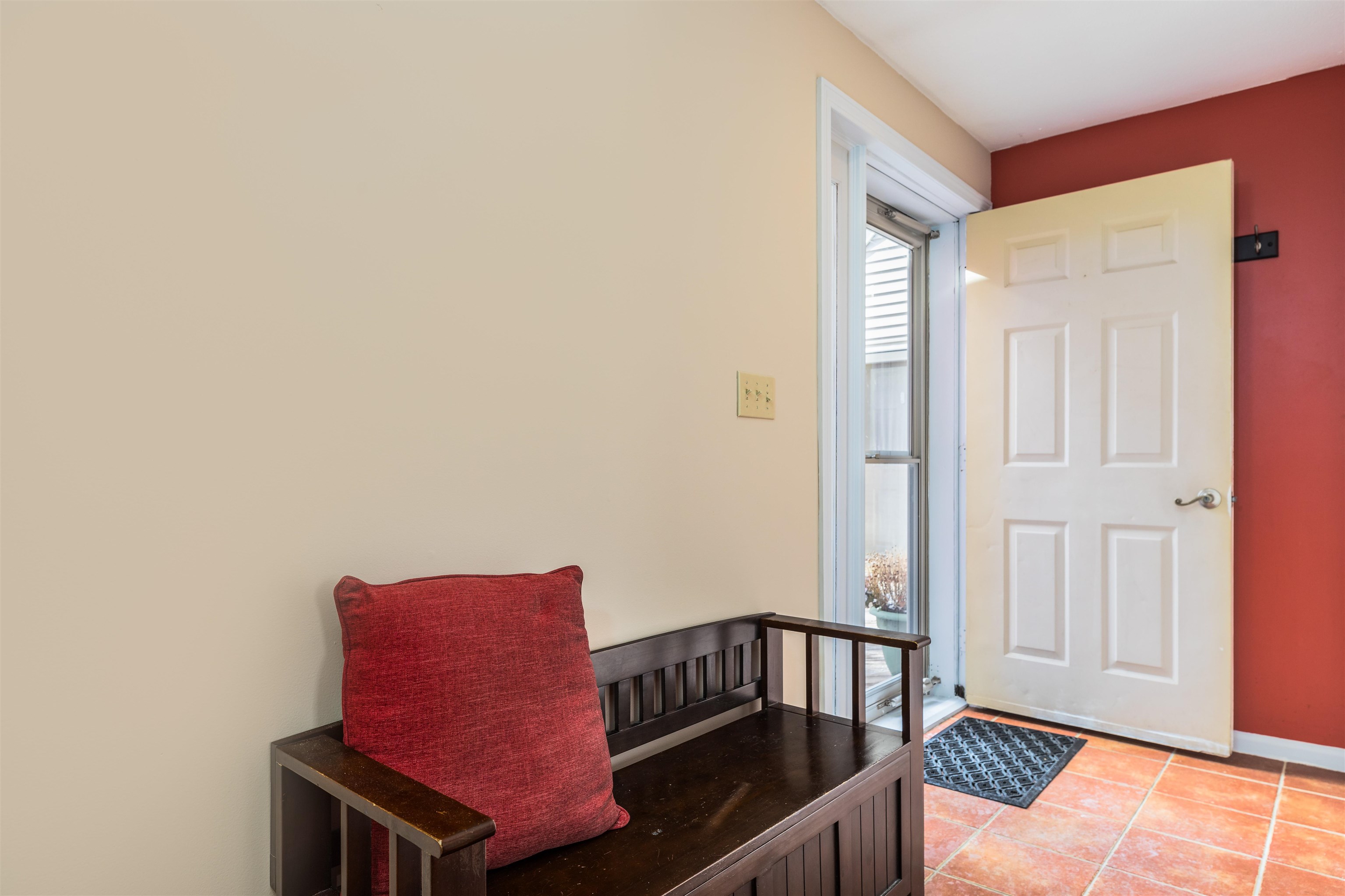 10 Balmoral Drive, Unit 10 Stratham, NH 03885 - Photo 7 of 37