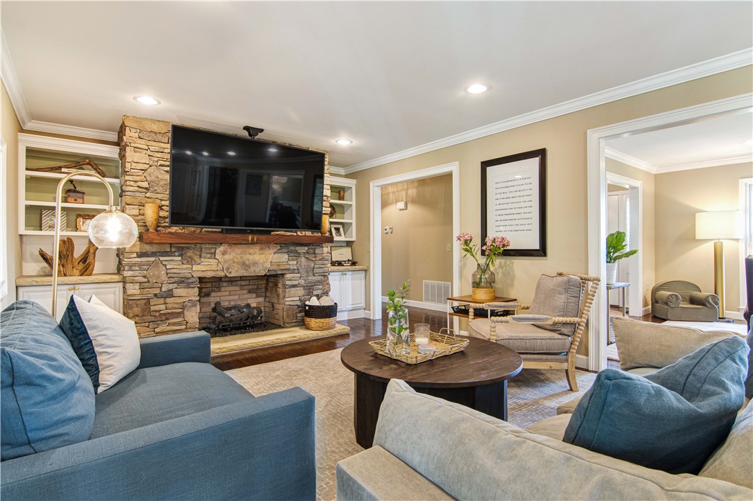 704 Seed Farm Road Westminster, SC 29693 - Photo 4 of 50 Gallery Image 4