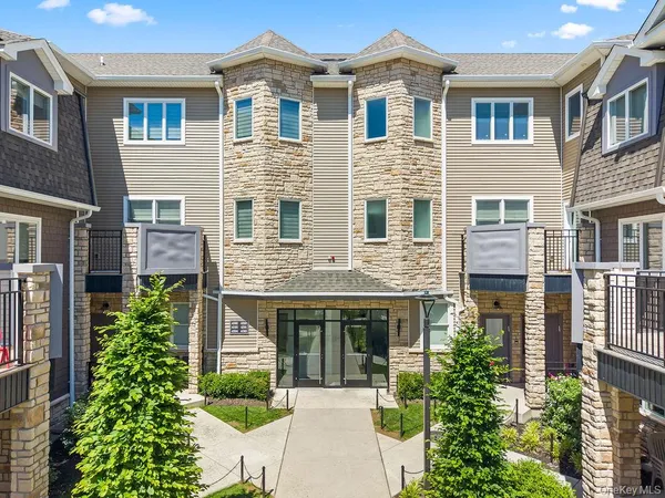 $949,999 | 4103 Corner Street, Spring Valley, NY 10977