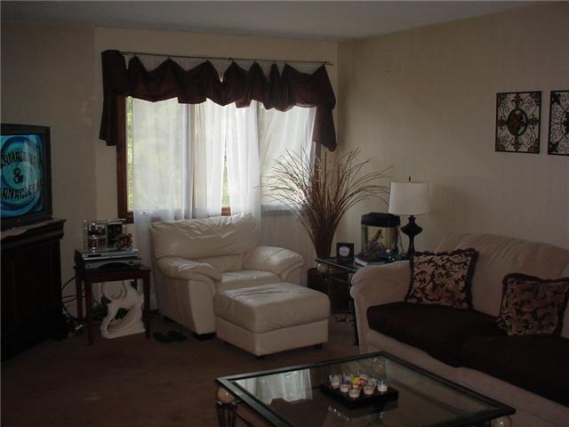 5119 Vantage Point Road Avon, IN 46123 - Photo 3 of 7 Gallery Image 3