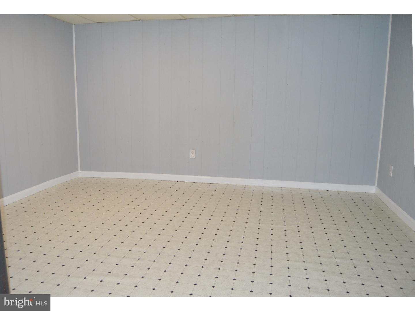 295 Bolton Road East Windsor, NJ 08520 - Photo 18 of 21 Gallery Image 18