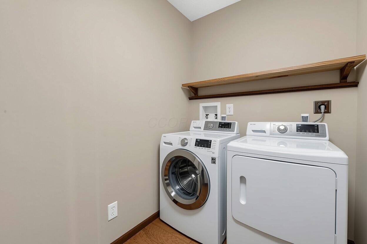 1270 Carriage Road Powell, OH 43065 - Photo 24 of 81 Virtually Staged Image