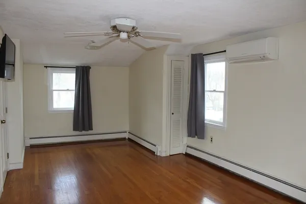 $4,000 | 28 Myrtle Street, Norwood, MA 02062