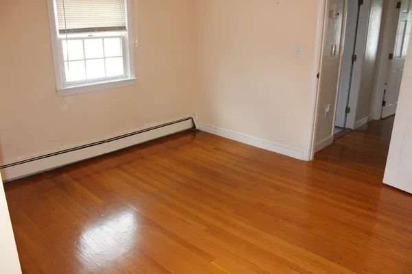 $4,000 | 28 Myrtle Street, Norwood, MA 02062