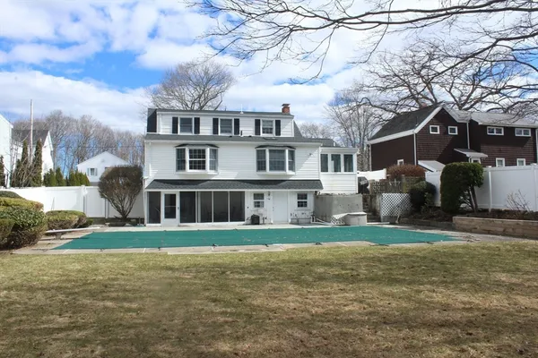 $4,000 | 28 Myrtle Street, Norwood, MA 02062