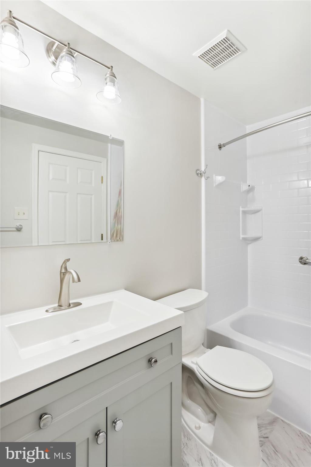 927 Pointer Ridge Drive Gaithersburg, MD 20878 - Photo 58 of 96