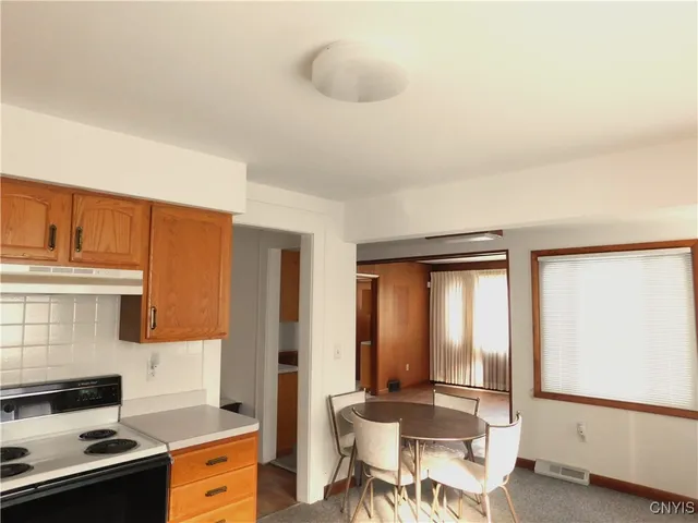 $250,200 | 205 Shotwell Park, Unit 100, Syracuse, NY 13206