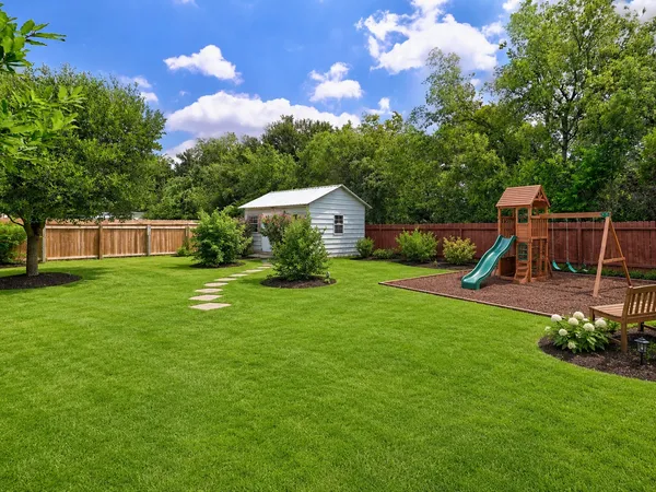 $340,000 | 408 North Mt Rushmore Drive, Cedar Park, TX 78613