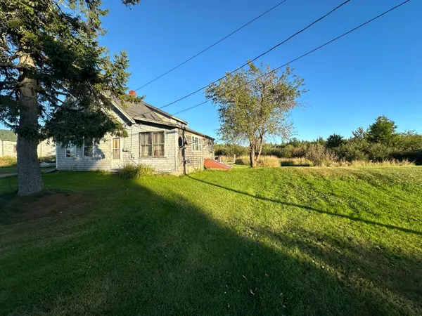 $162,000 | 22 Cross Street, Machias, ME 04654