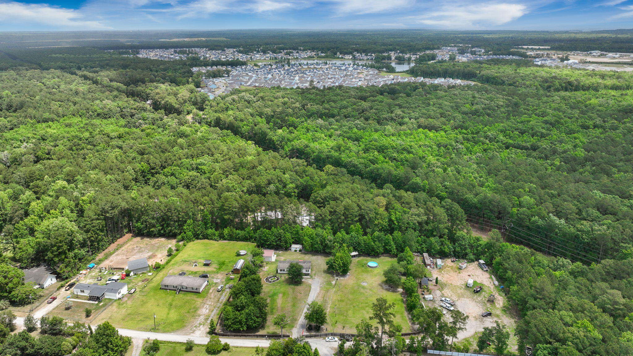 602 Calm Cor Way Moncks Corner, SC 29461 - Photo 6 of 41 7-web-or-mls-BARCLAY MEDIA CO.-9