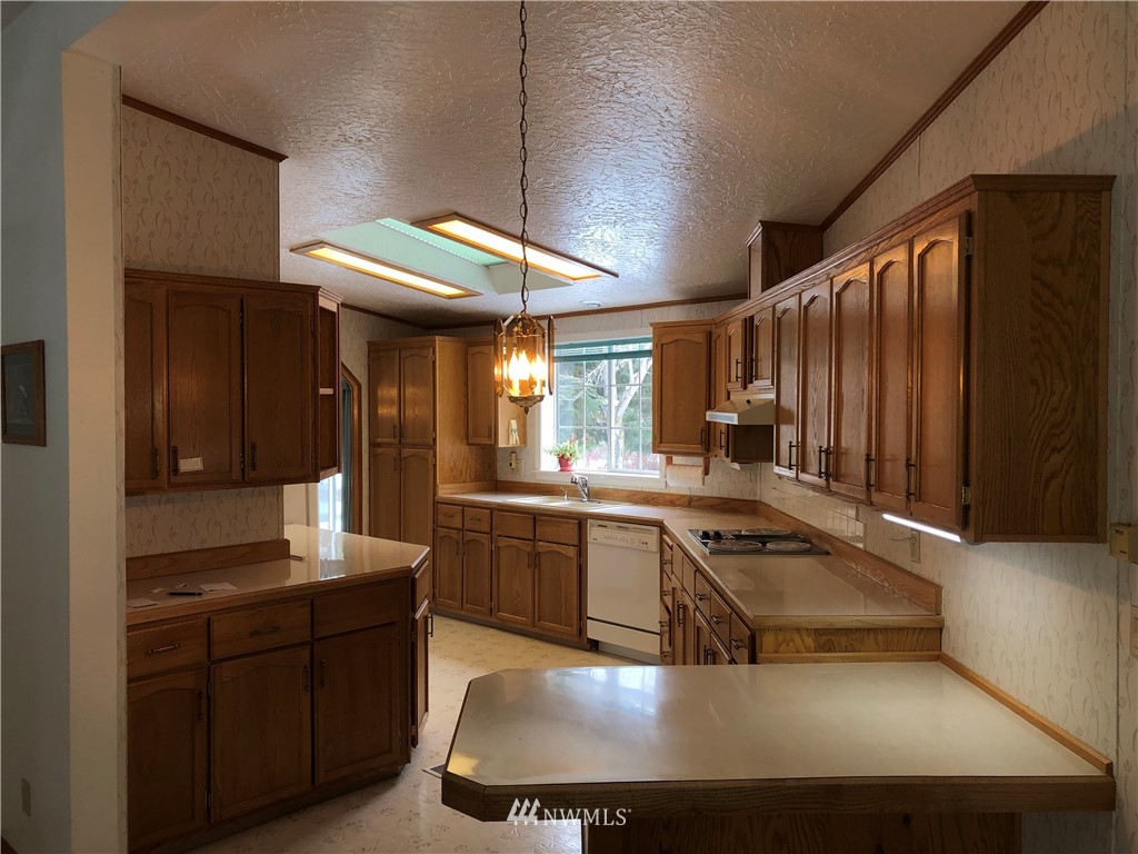 7540 Manastash Road Ellensburg, WA 98926 - Photo 2 of 24 Gallery Image 2
