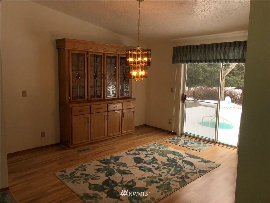 7540 Manastash Road Ellensburg, WA 98926 - Photo 4 of 24 Gallery Image 4