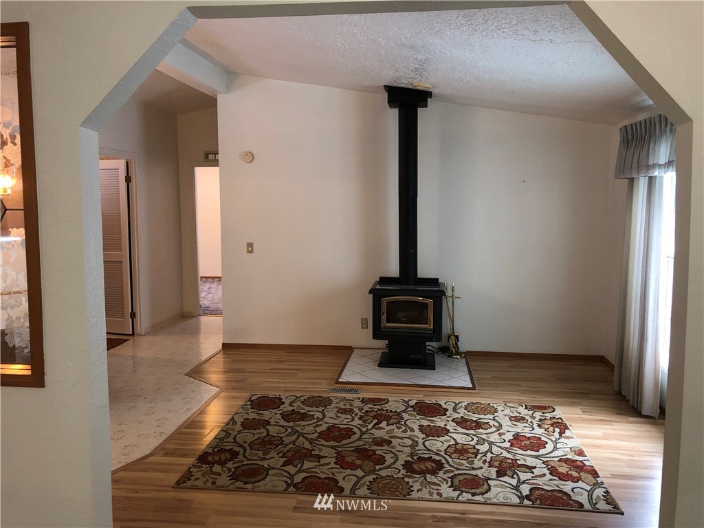7540 Manastash Road Ellensburg, WA 98926 - Photo 6 of 24 Gallery Image 6