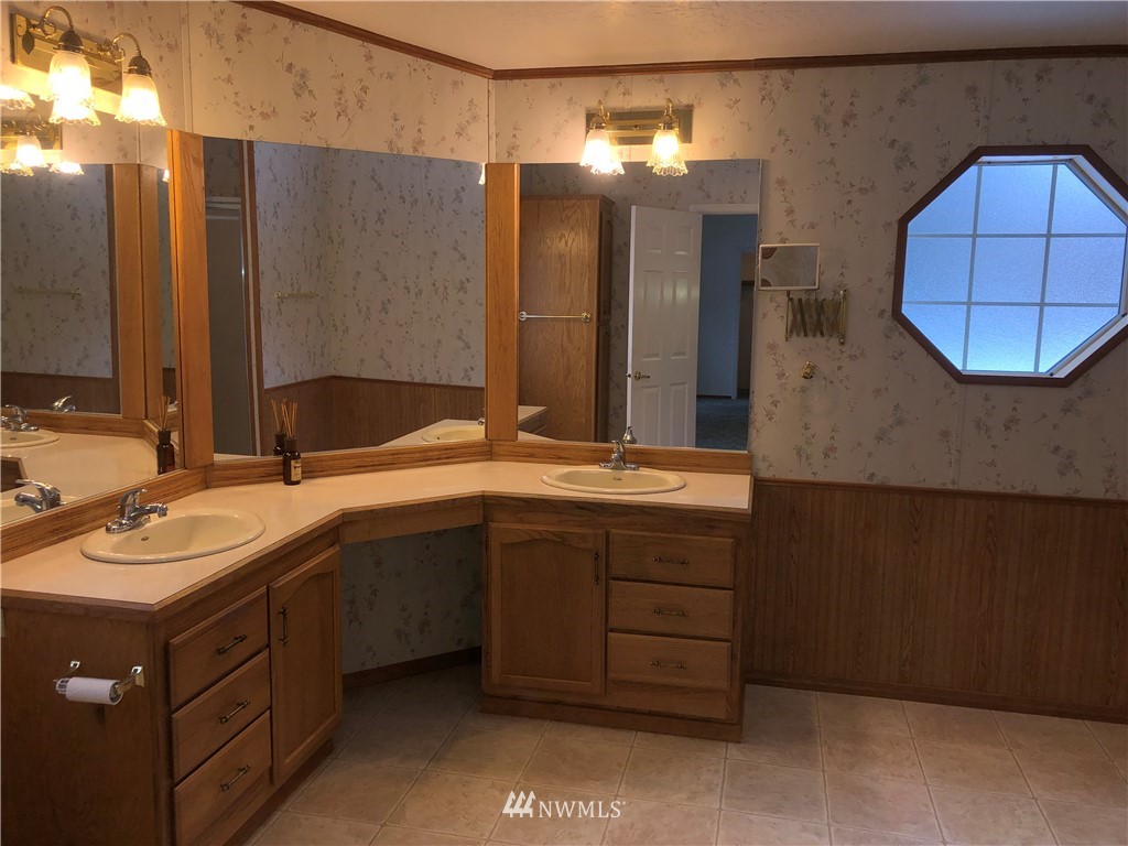 7540 Manastash Road Ellensburg, WA 98926 - Photo 9 of 24 Gallery Image 9