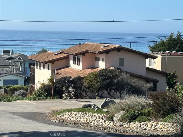 $1,549,000 | 395 Drake Street, Cambria, CA 93428