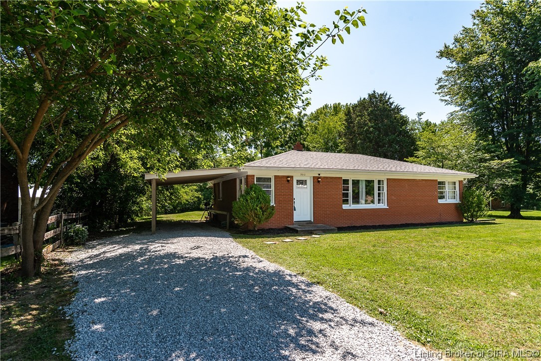 3012 Sieveking Road New Albany, IN 47150 - Photo 3 of 27 Gallery Image 3