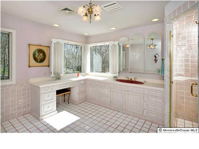 83 River Road Rumson, NJ 07760 - Photo 9 of 14 Additional Photo