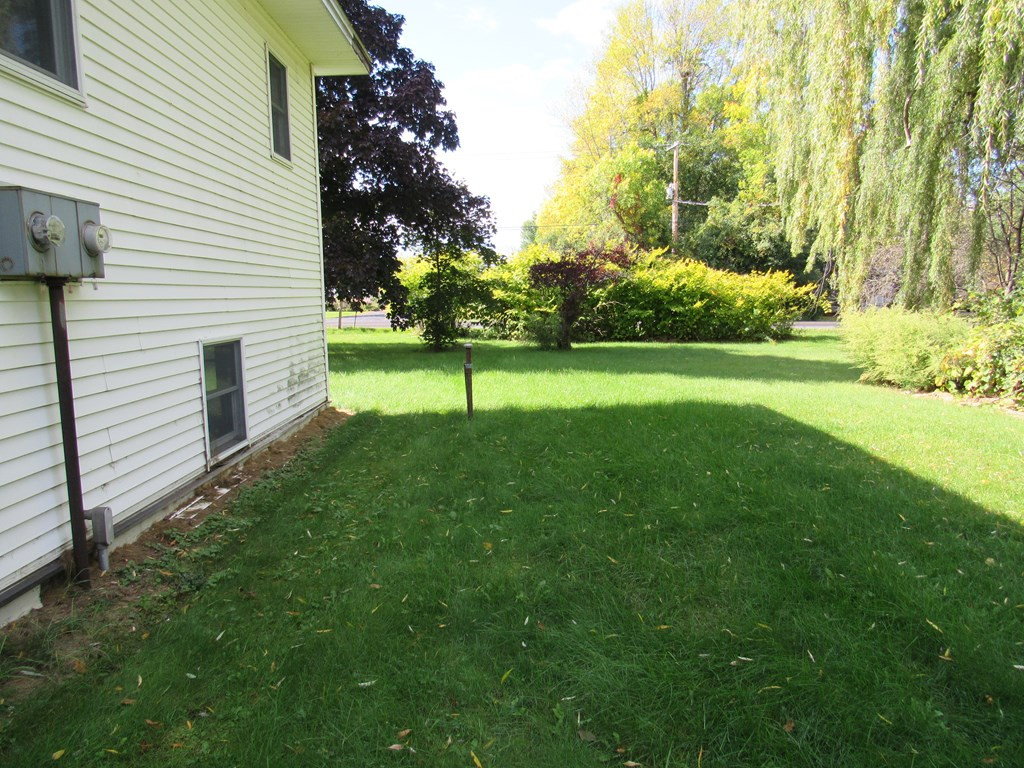 112 Lyons Road Plattsburgh, NY 12901 - Photo 16 of 49 Gallery Image 16