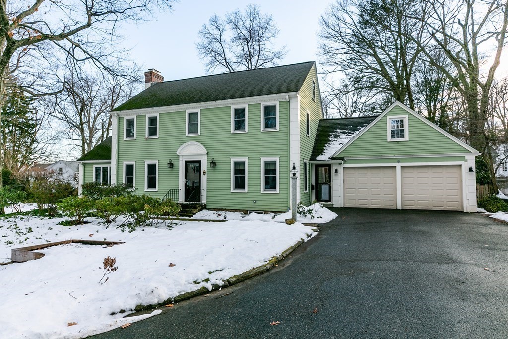 74 Monadnock Road Worcester, MA 01609 - Photo 1 of 41 Gallery Image 1