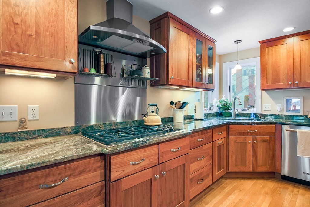 74 Monadnock Road Worcester, MA 01609 - Photo 22 of 41 Gallery Image 22