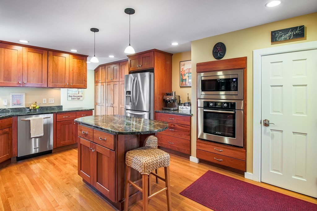 74 Monadnock Road Worcester, MA 01609 - Photo 23 of 41 Gallery Image 23