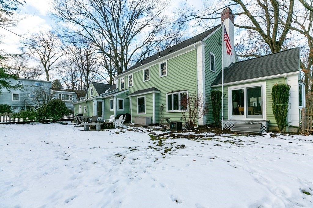 74 Monadnock Road Worcester, MA 01609 - Photo 4 of 41 Gallery Image 4