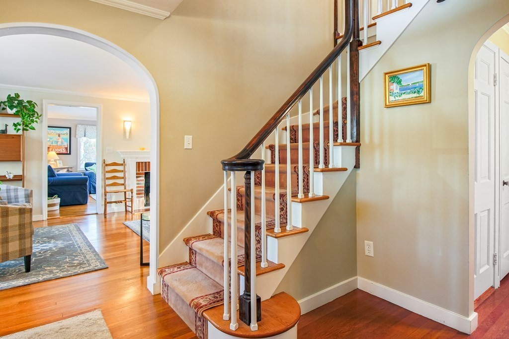 74 Monadnock Road Worcester, MA 01609 - Photo 6 of 41 Gallery Image 6